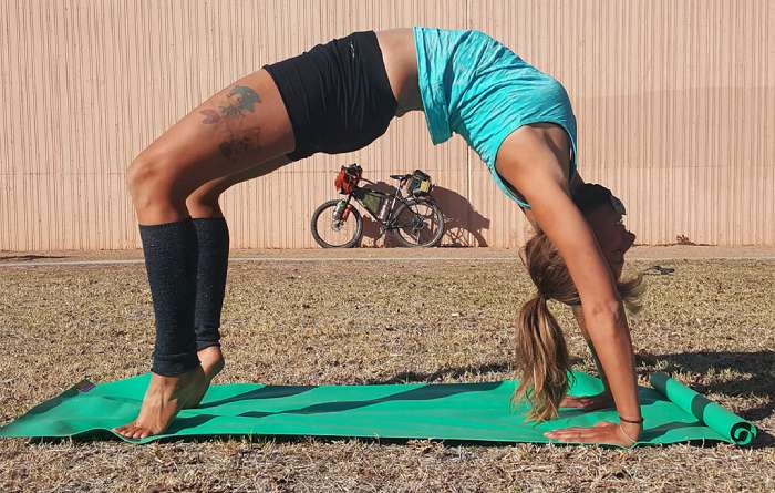 yoga stretching for cyclist