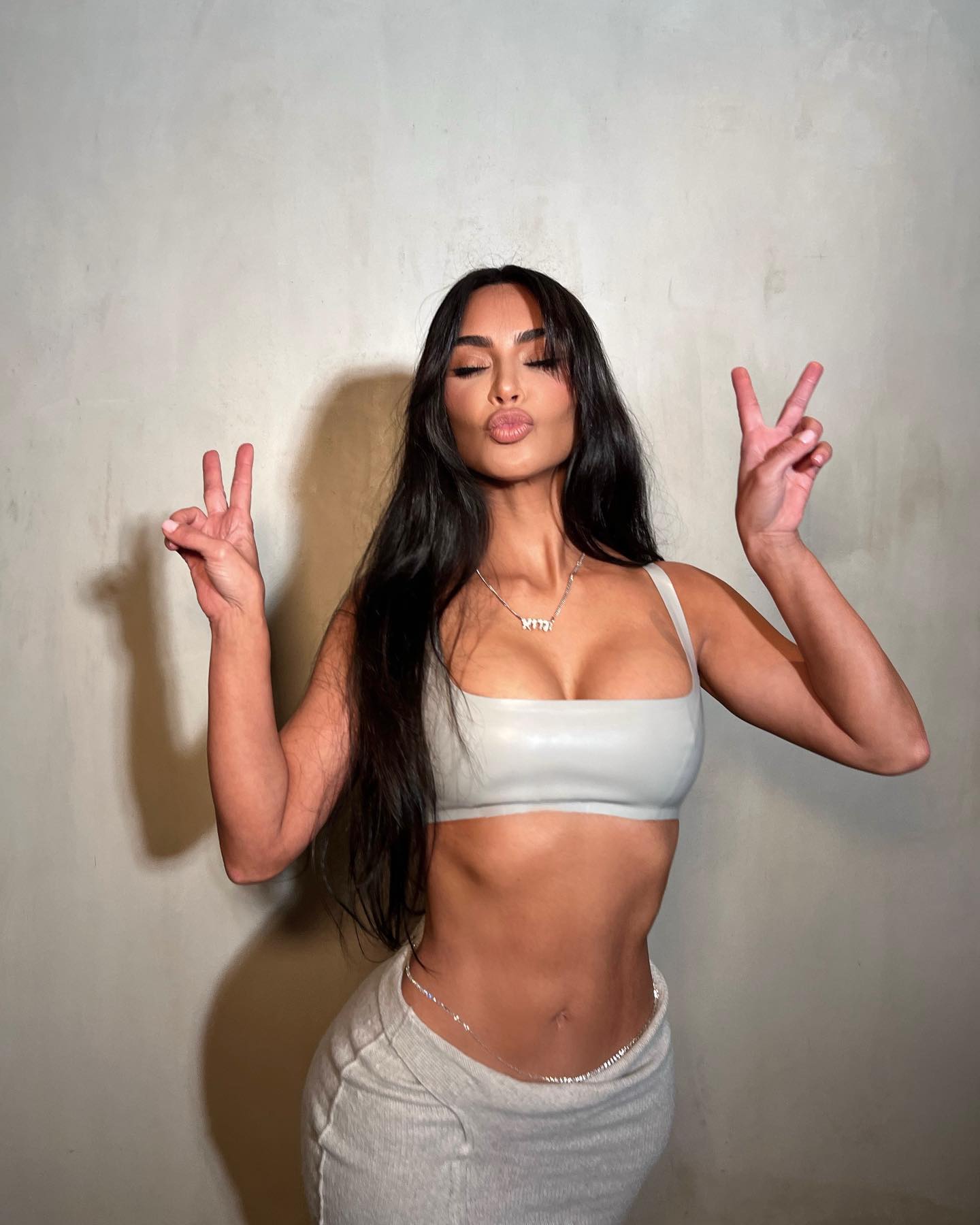 Kim Kardashian Diet And Workout Body