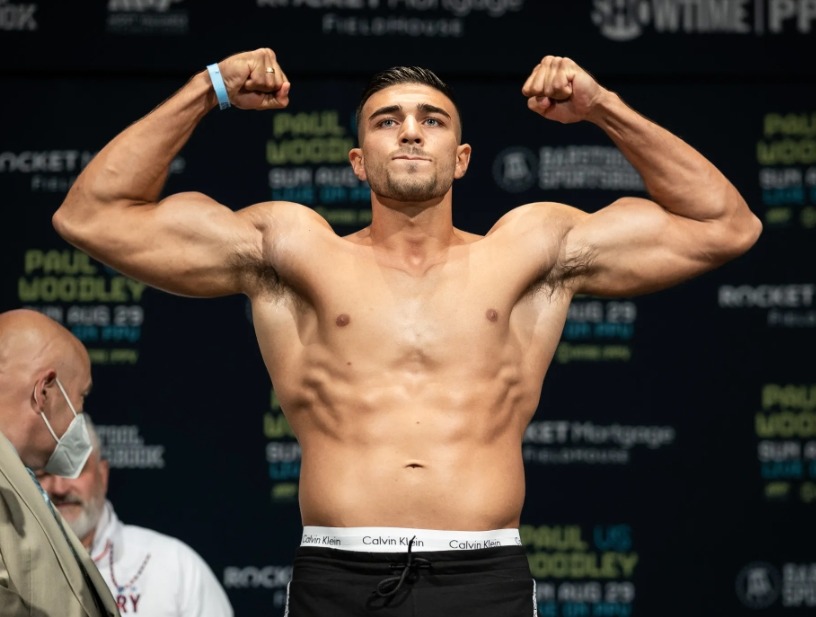 Tommy Fury weight class
