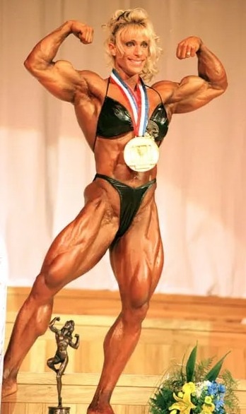 Top 10 best female bodybuilders: Kim Chizevsky-Nicholls